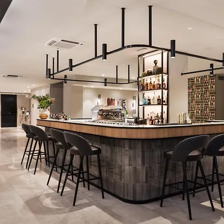 Hotel Tapestry By Hilton Ambasciatori 4*