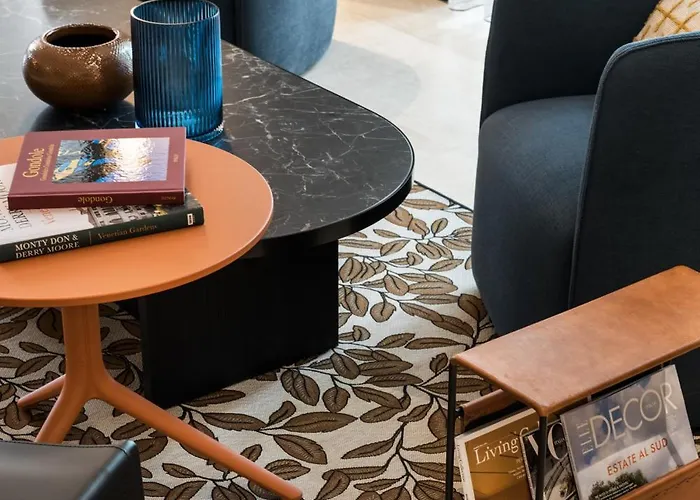 Ambasciatori Venice Mestre, Tapestry Collection By Hilton Mestre