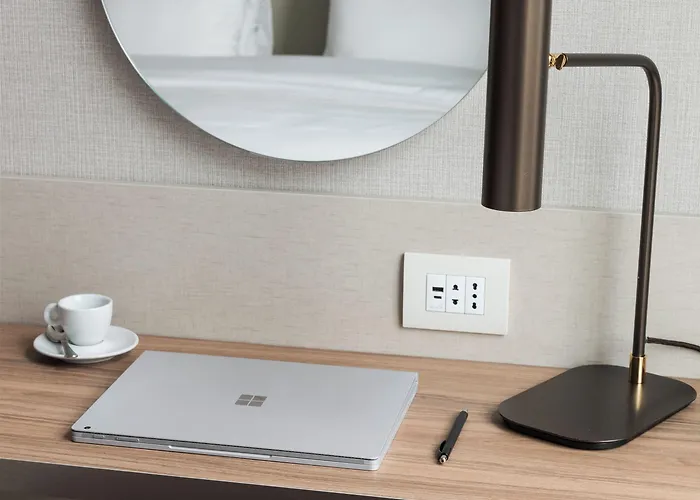 Ambasciatori Venice Mestre, Tapestry Collection By Hilton